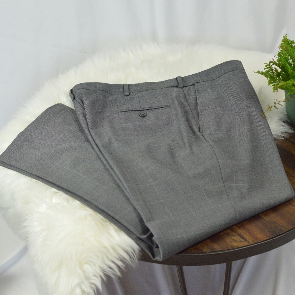Like New Saddlebred Windowpane Stretch Suit Pant